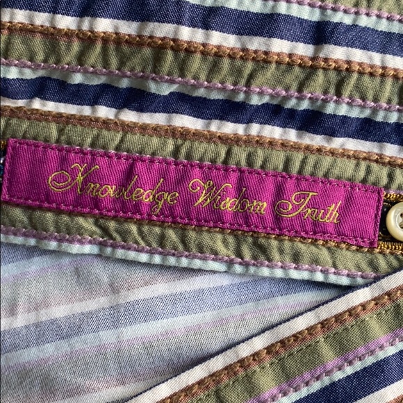 Robert Graham Button up - Picture 6 of 8